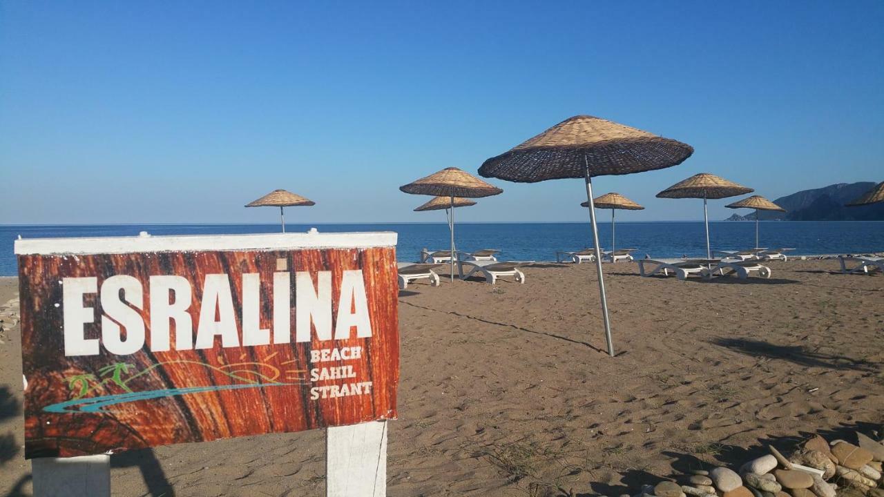 Esralina Pension Чирали Екстер'єр фото